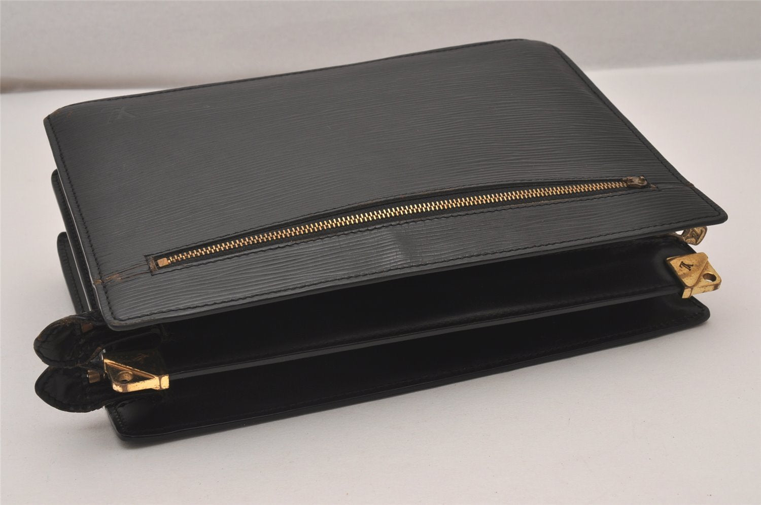 Authentic Louis Vuitton Epi Enghien 2Way Shoulder Clutch Bag M52112 Black 9136I