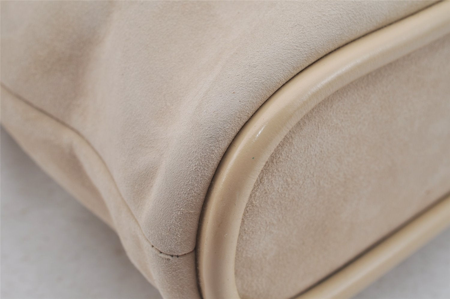 Authentic GUCCI Vintage Shoulder Tote Bag Suede Leather Beige Junk 9143I