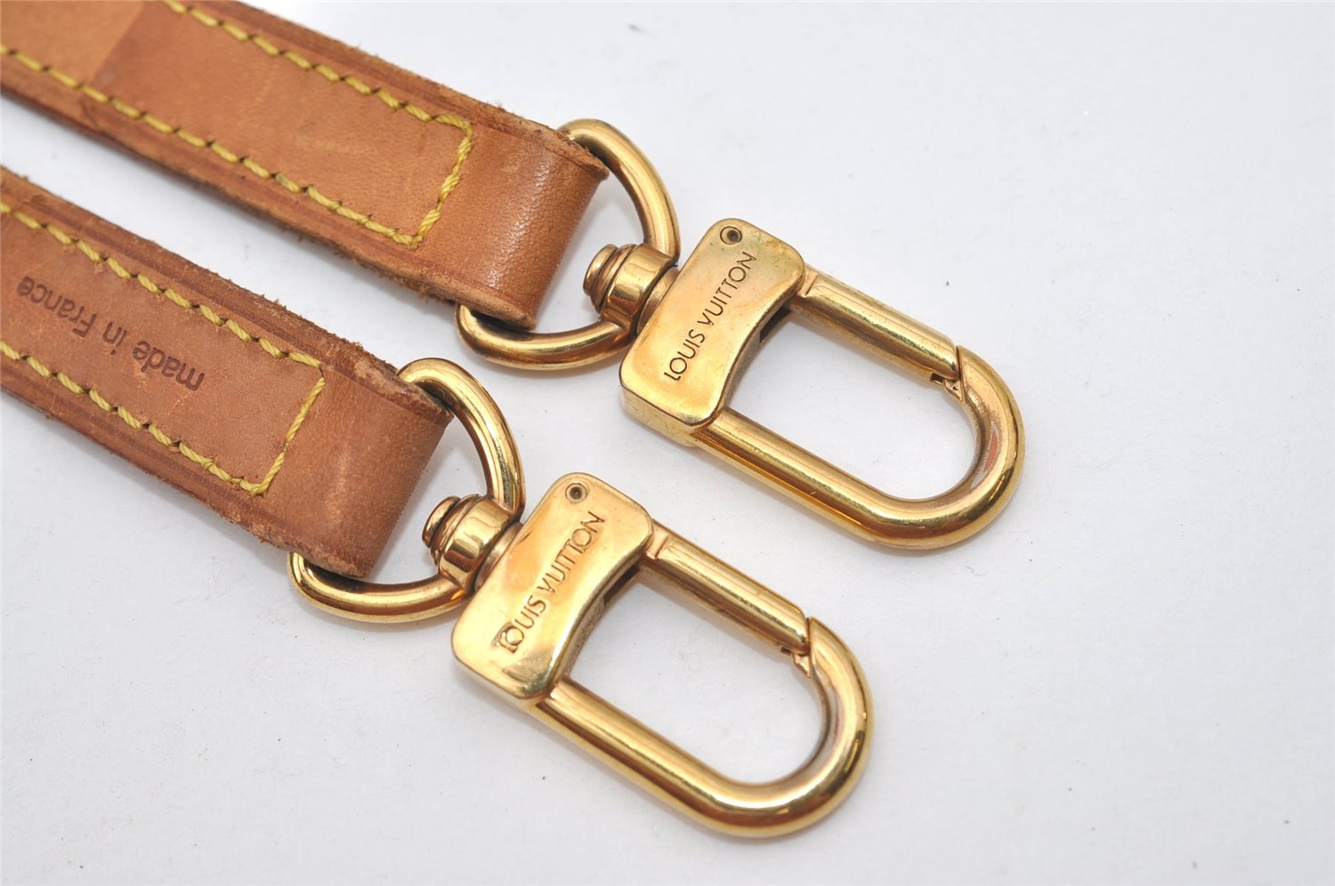 Authentic Louis Vuitton Leather Shoulder Strap Beige 39