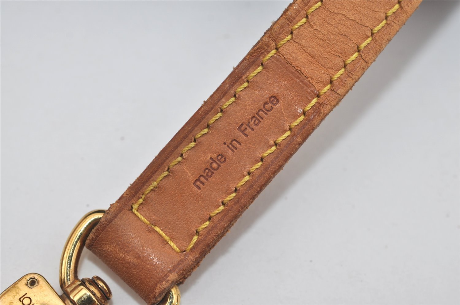 Authentic Louis Vuitton Leather Shoulder Strap Beige 39