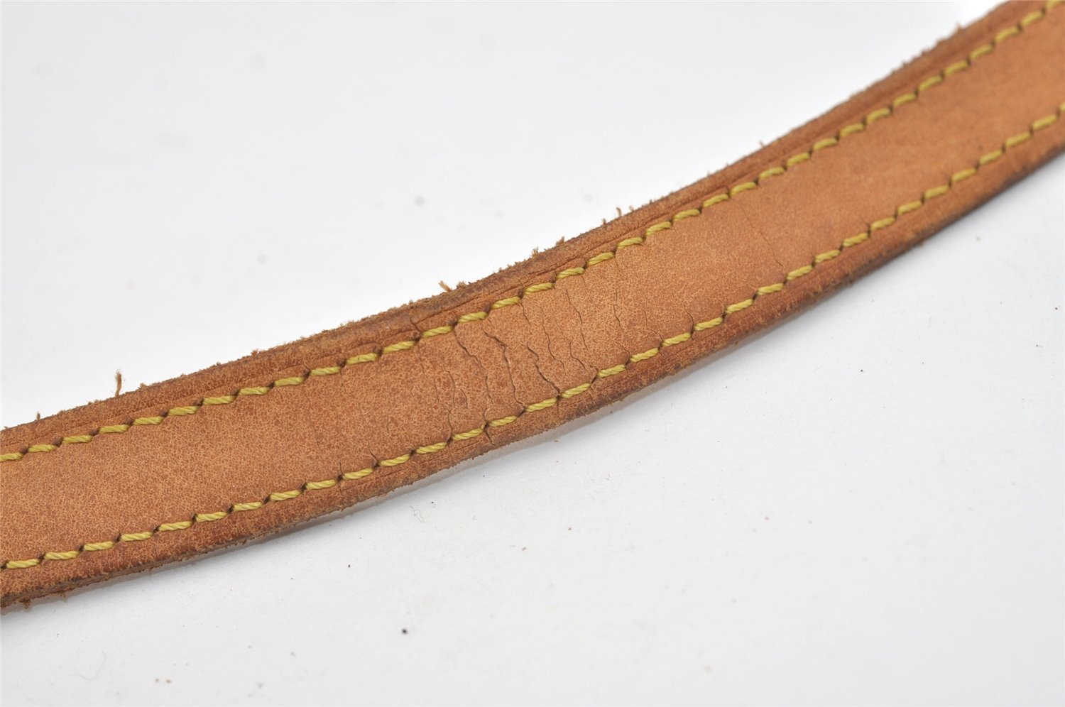 Authentic Louis Vuitton Leather Shoulder Strap Beige 39