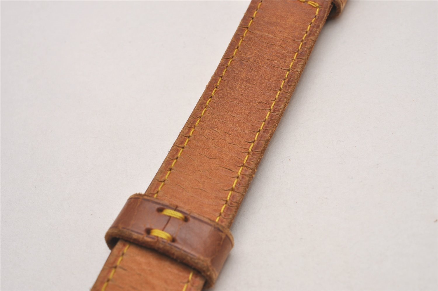 Authentic Louis Vuitton Leather Shoulder Strap Beige 37.2-44.5