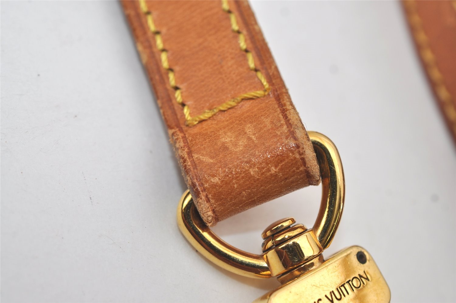 Authentic Louis Vuitton Leather Shoulder Strap Beige 47