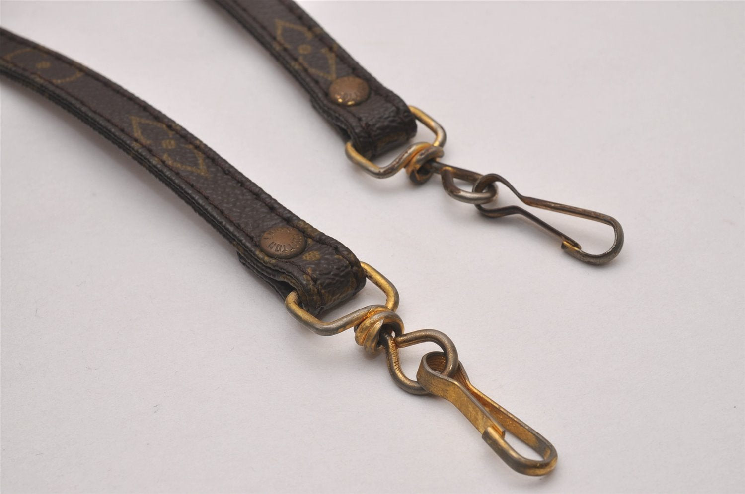 Authentic Louis Vuitton Monogram Shoulder Strap Old Model 50