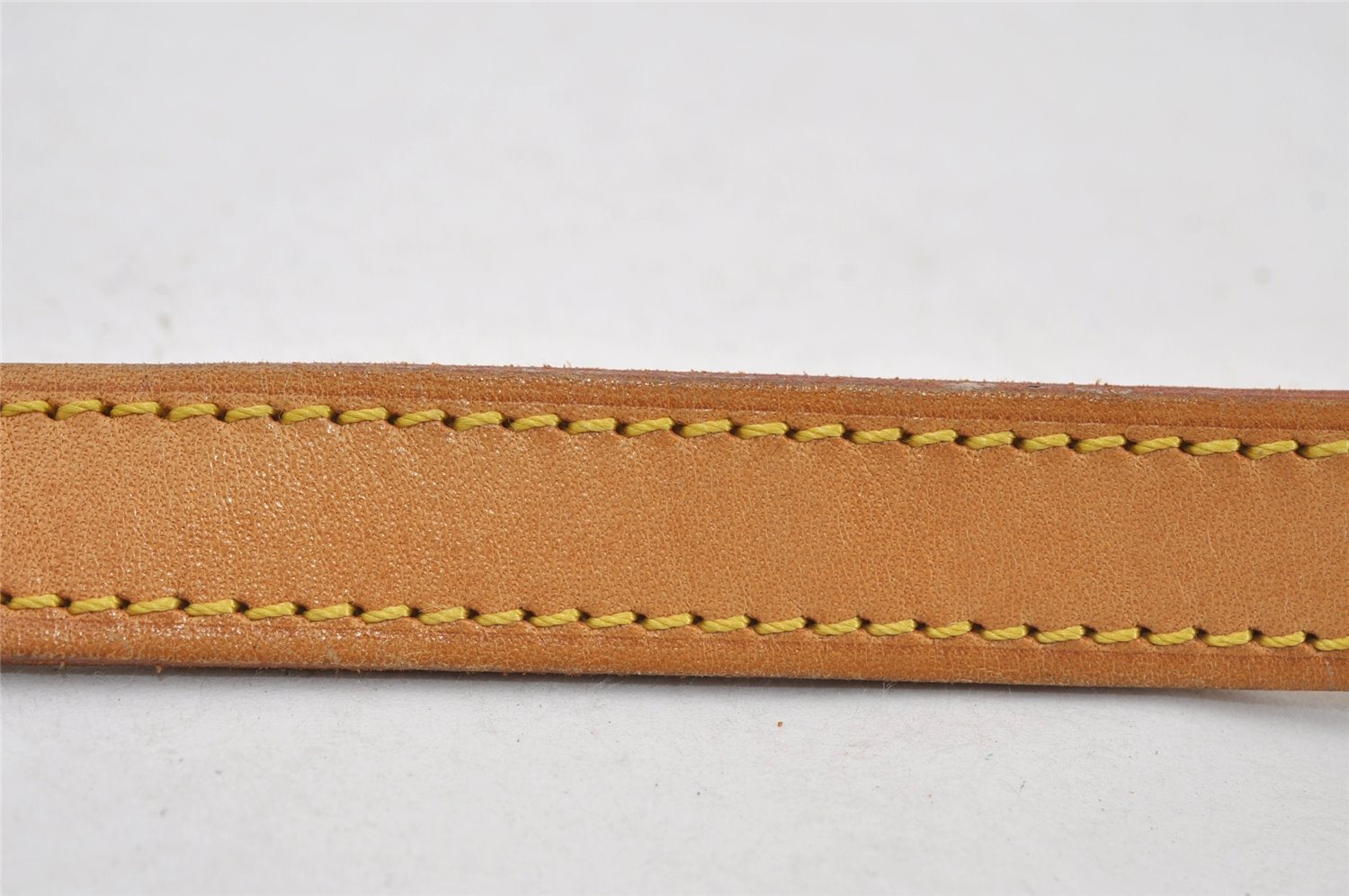 Authentic Louis Vuitton Leather Shoulder Strap For Bucket GM 31.9