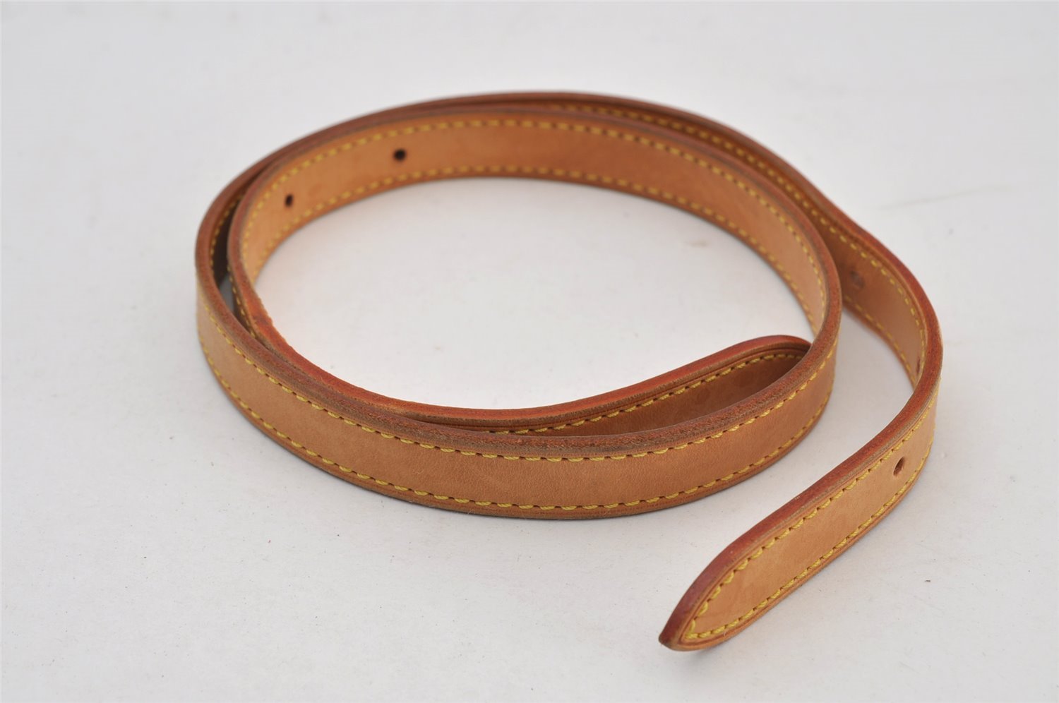 Authentic Louis Vuitton Leather Shoulder Strap For Bucket GM 31.9