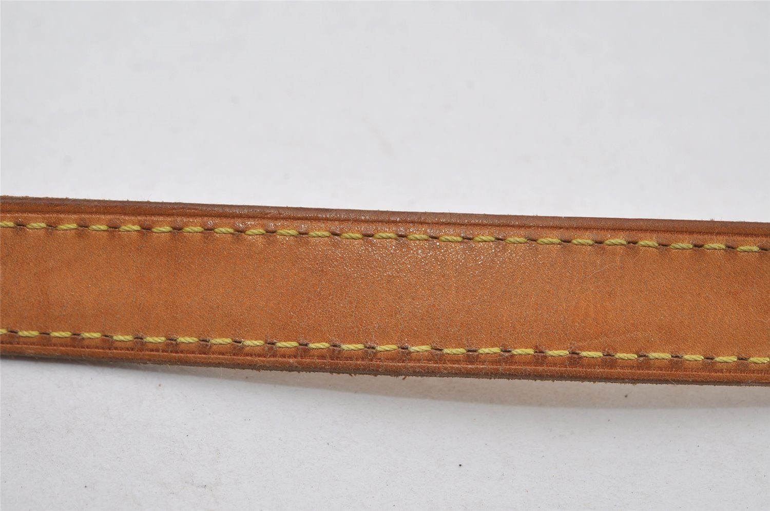 Authentic Louis Vuitton Leather Shoulder Strap For Bucket GM 31.9