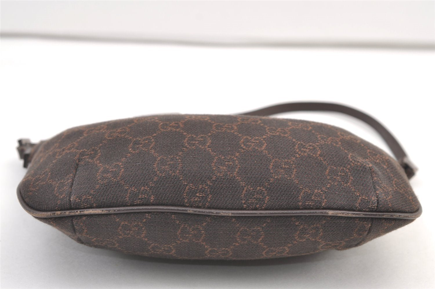 Authentic GUCCI Vintage Shoulder Bag Purse GG Canvas Leather 32160 Brown 9158J