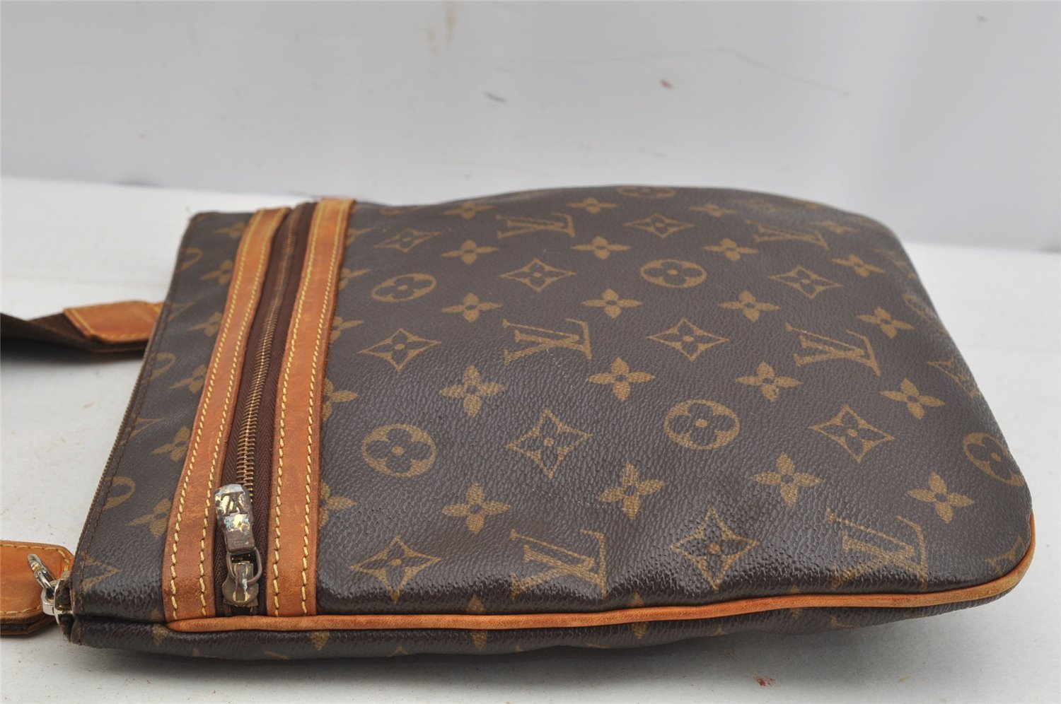 Auth Louis Vuitton Monogram Pochette Bosphore Shoulder Cross Bag M40044 LV 9165J