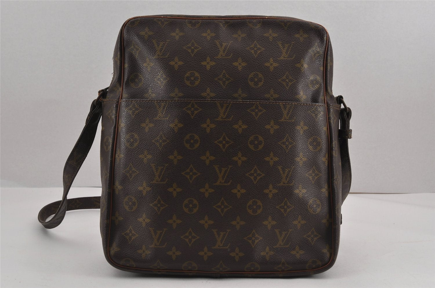 Authentic Louis Vuitton Monogram Marceau Shoulder Cross Body Bag Old Model 9166J
