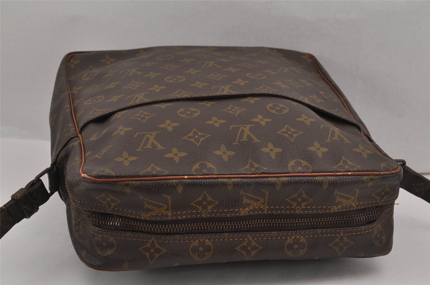 Authentic Louis Vuitton Monogram Marceau Shoulder Cross Body Bag Old Model 9166J