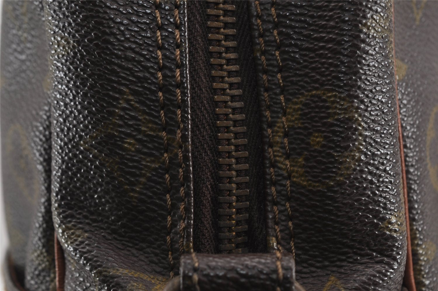 Authentic Louis Vuitton Monogram Marceau Shoulder Cross Body Bag Old Model 9166J