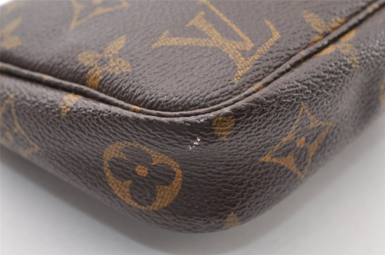 Authentic Louis Vuitton Monogram Pochette Accessoires Pouch M51980 LV 9172I