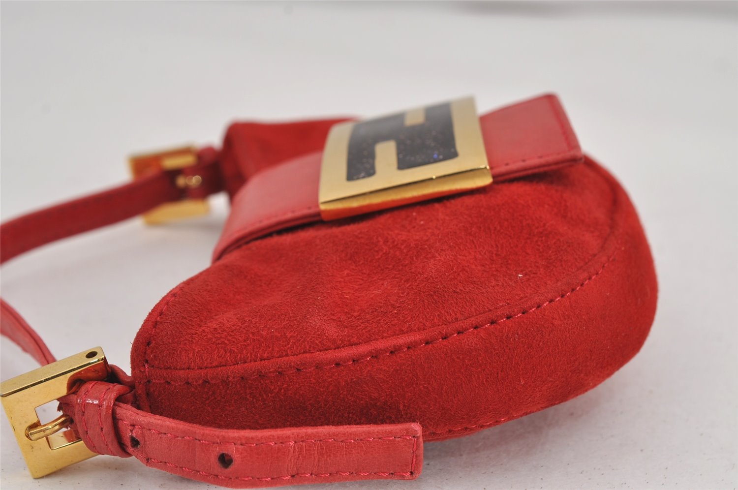 Authentic FENDI Vintage Hand Bag Pouch Purse Suede Leather Red Junk 9188J