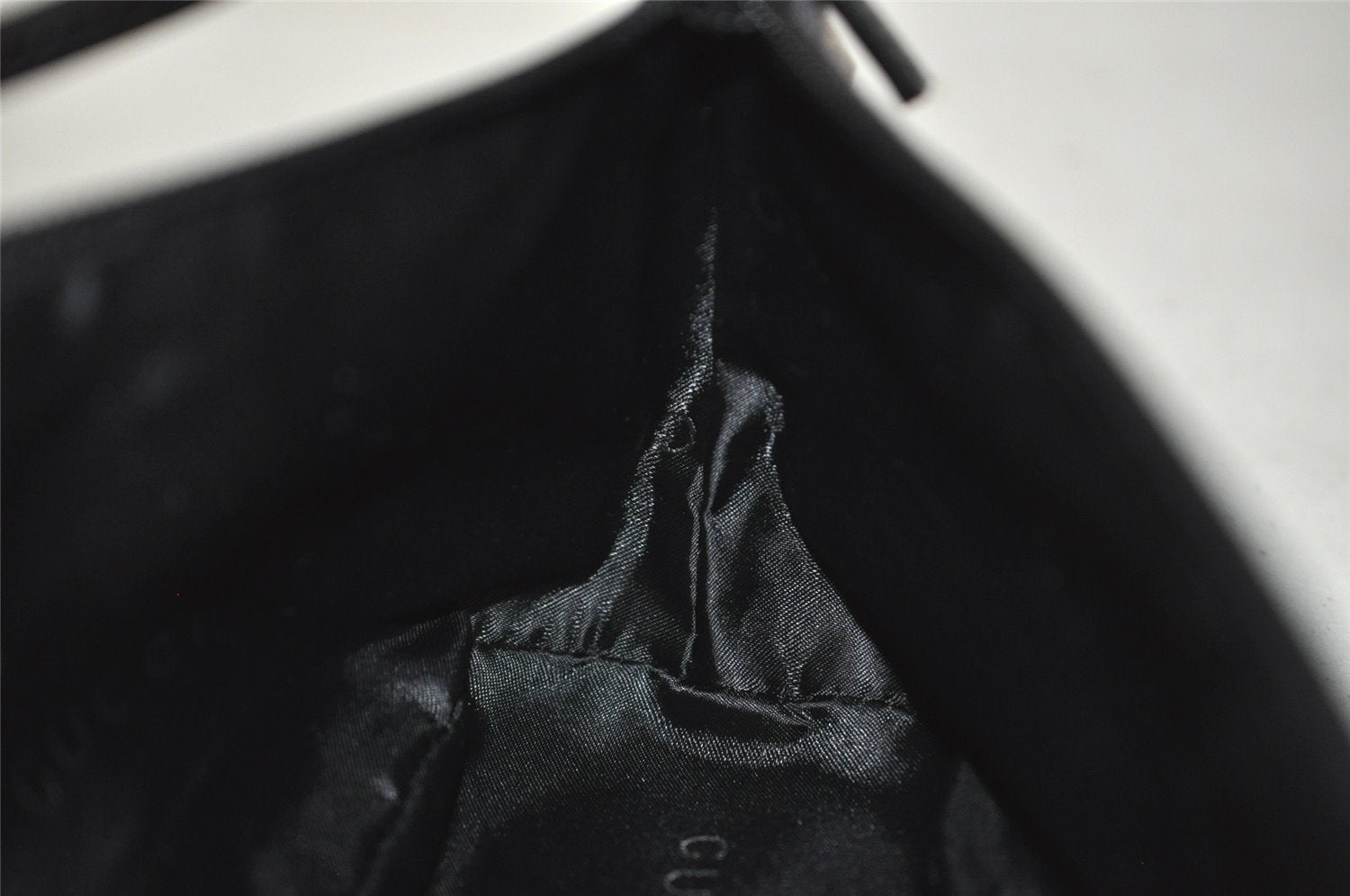 Authentic GUCCI Hand Bag Pouch Purse GG Canvas Leather 0391103 Black 9189I