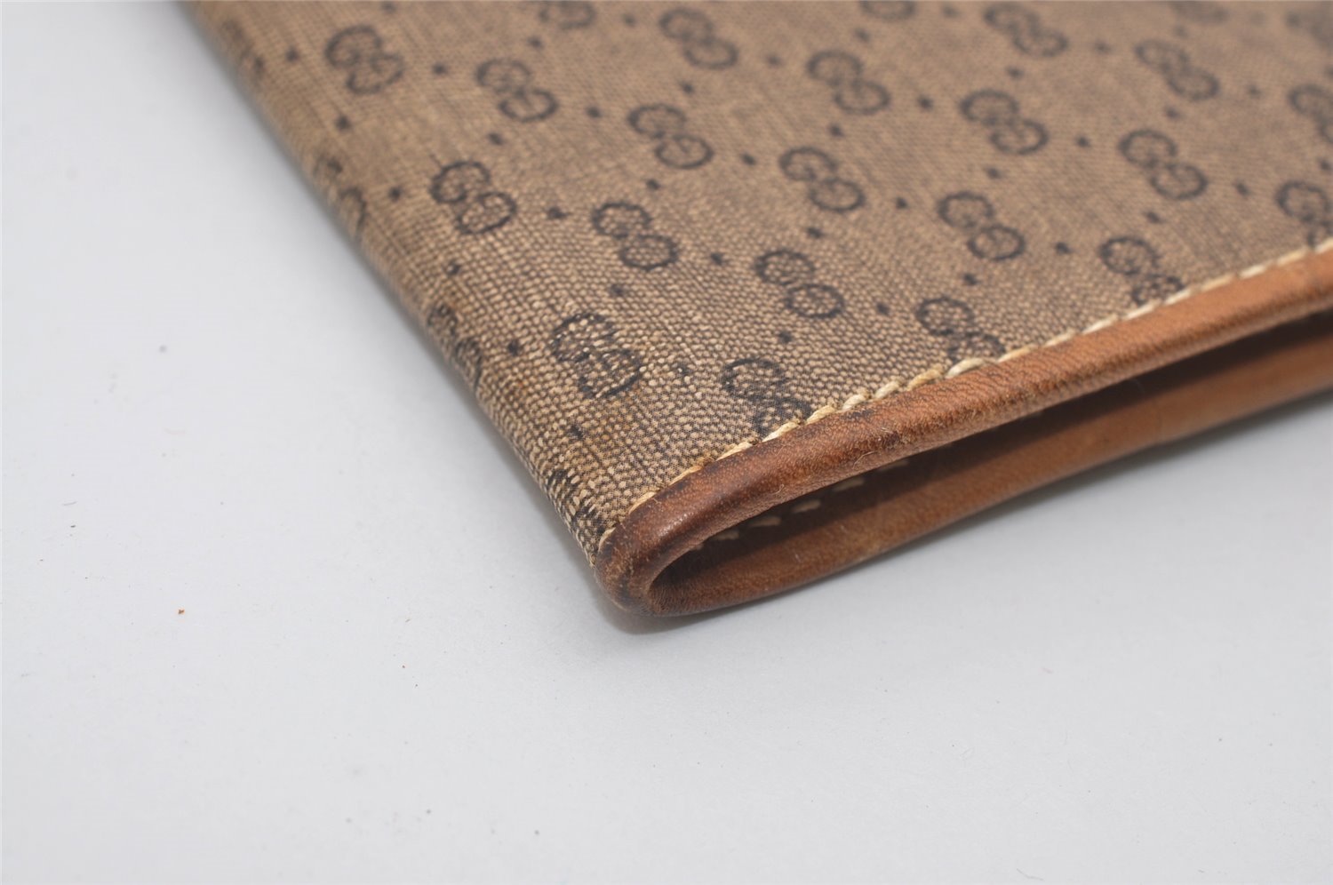 Authentic GUCCI Micro GG PVC Leather Clutch Documents Case Purse Brown 9195I