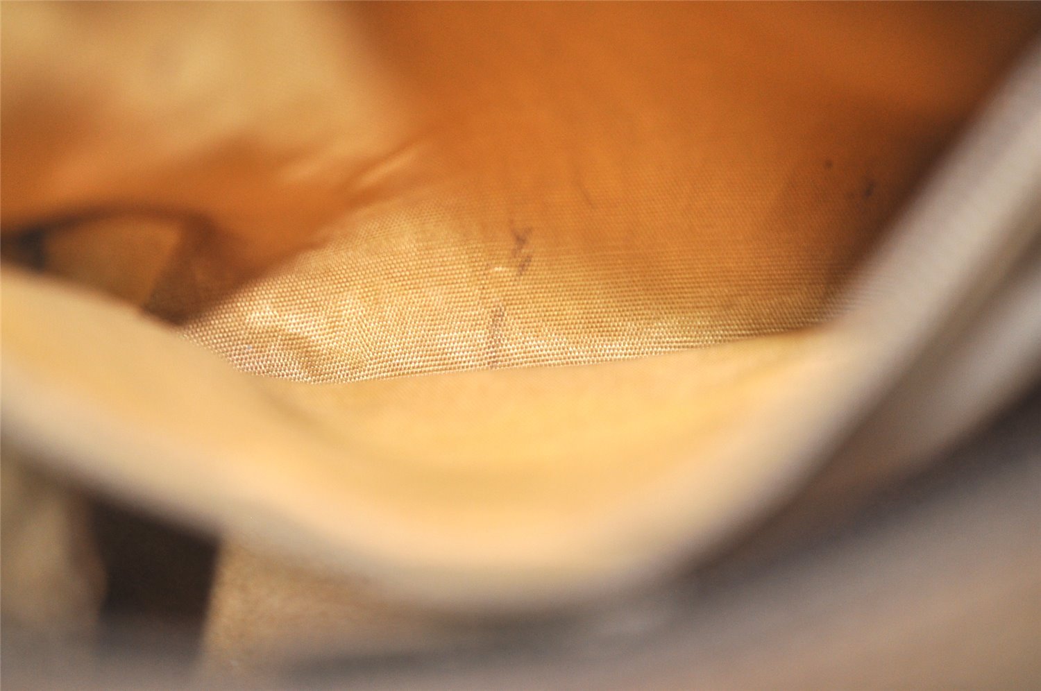 Authentic GUCCI Shoulder Cross Body Bag Purse GG PVC Leather Brown 9196I