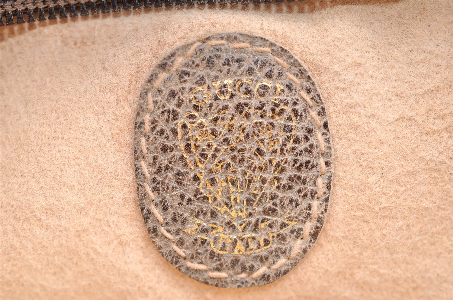 Authentic GUCCI Shoulder Cross Body Bag Purse GG PVC Leather Brown Junk 9202I