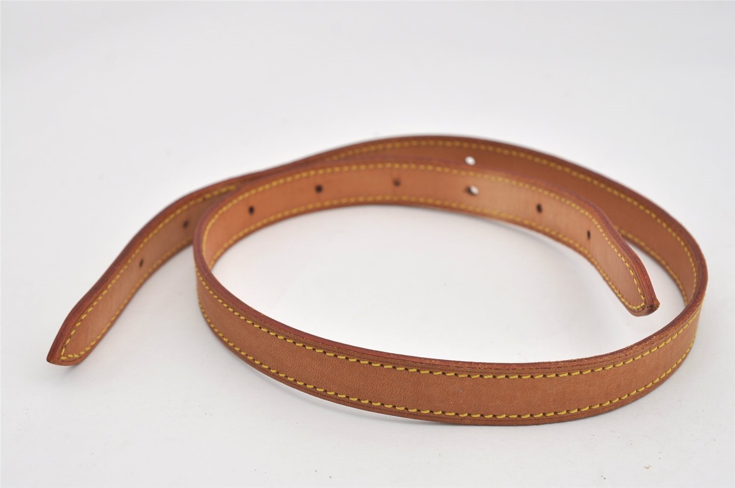 Authentic Louis Vuitton Leather Shoulder Strap For Bucket GM 31.9