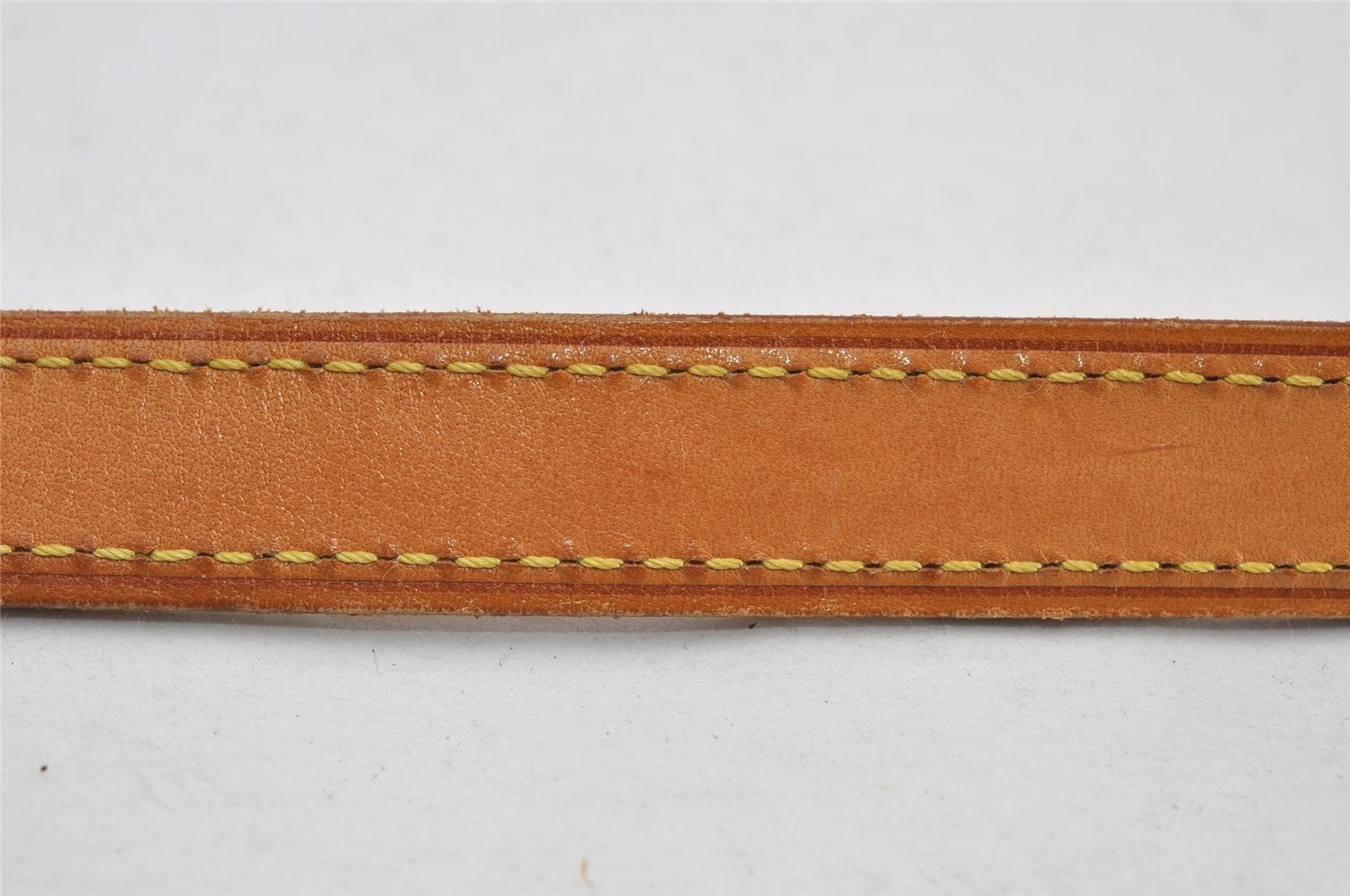 Authentic Louis Vuitton Leather Shoulder Strap For Bucket GM 31.9