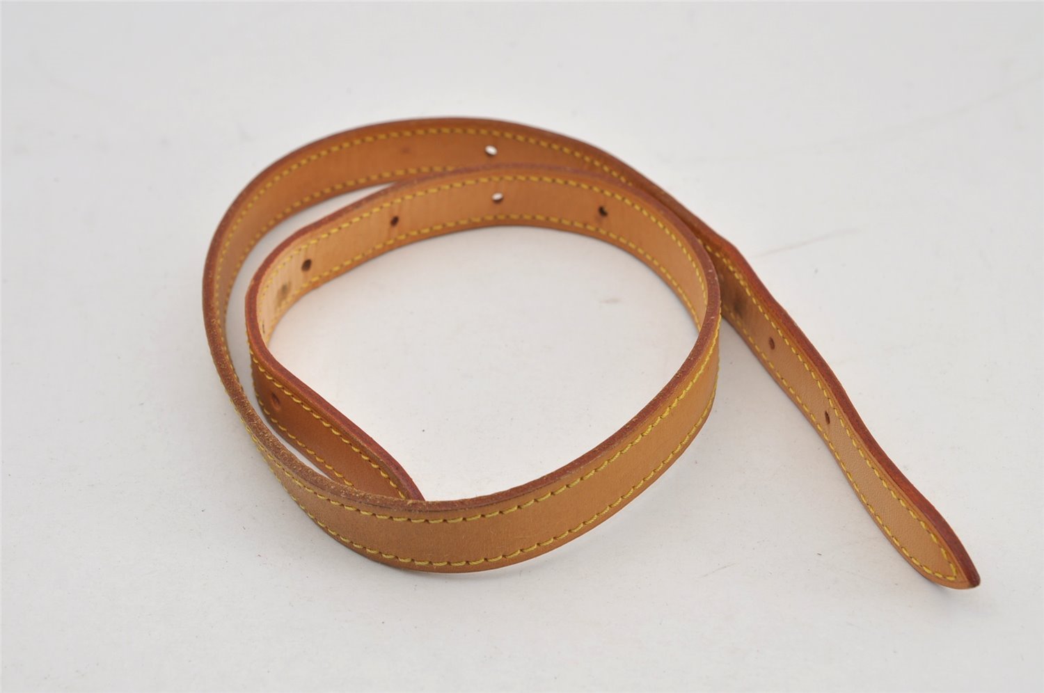 Authentic Louis Vuitton Leather Shoulder Strap For Bucket GM 31.9