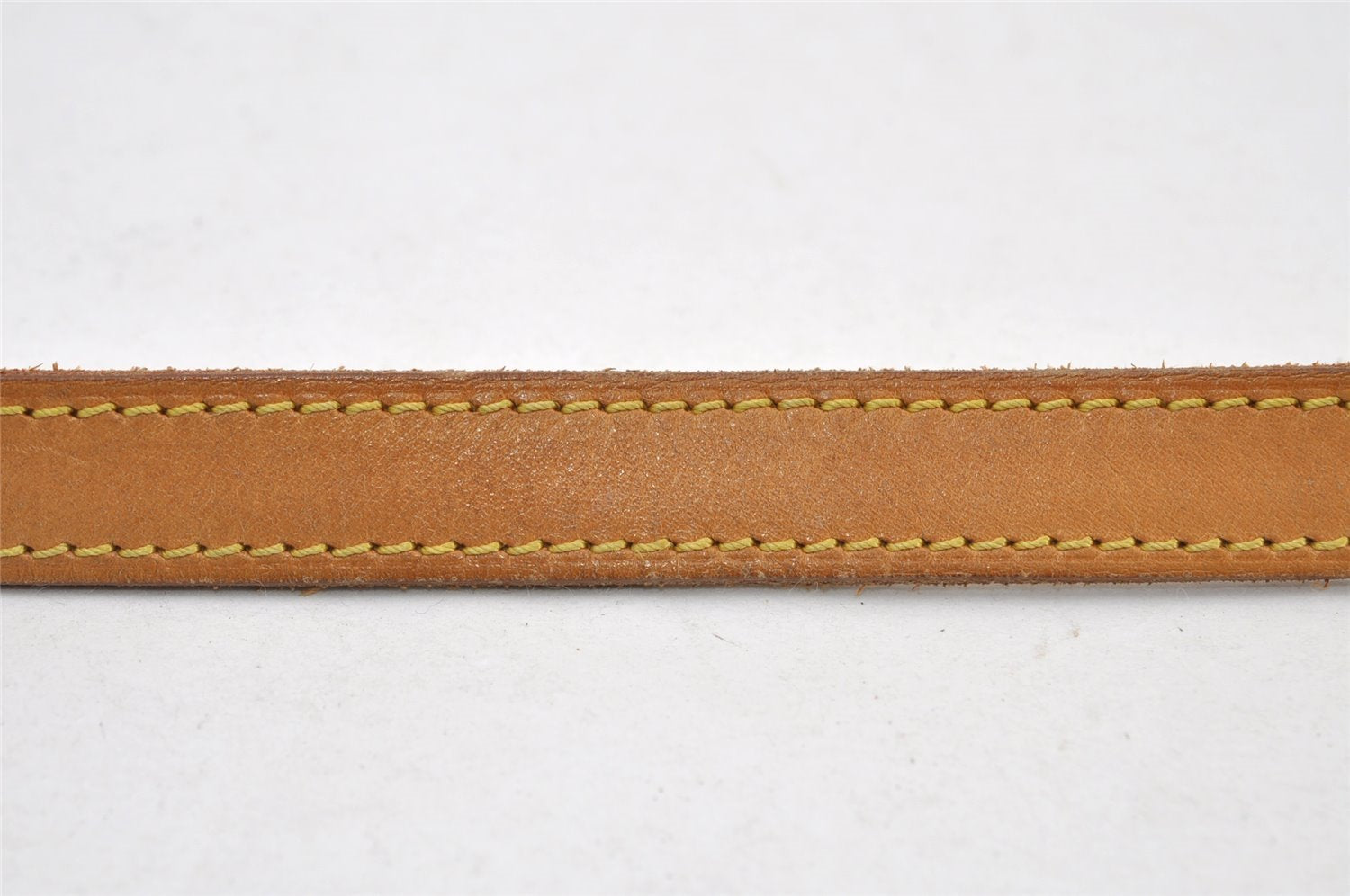 Authentic Louis Vuitton Leather Shoulder Strap For Bucket GM 31.9