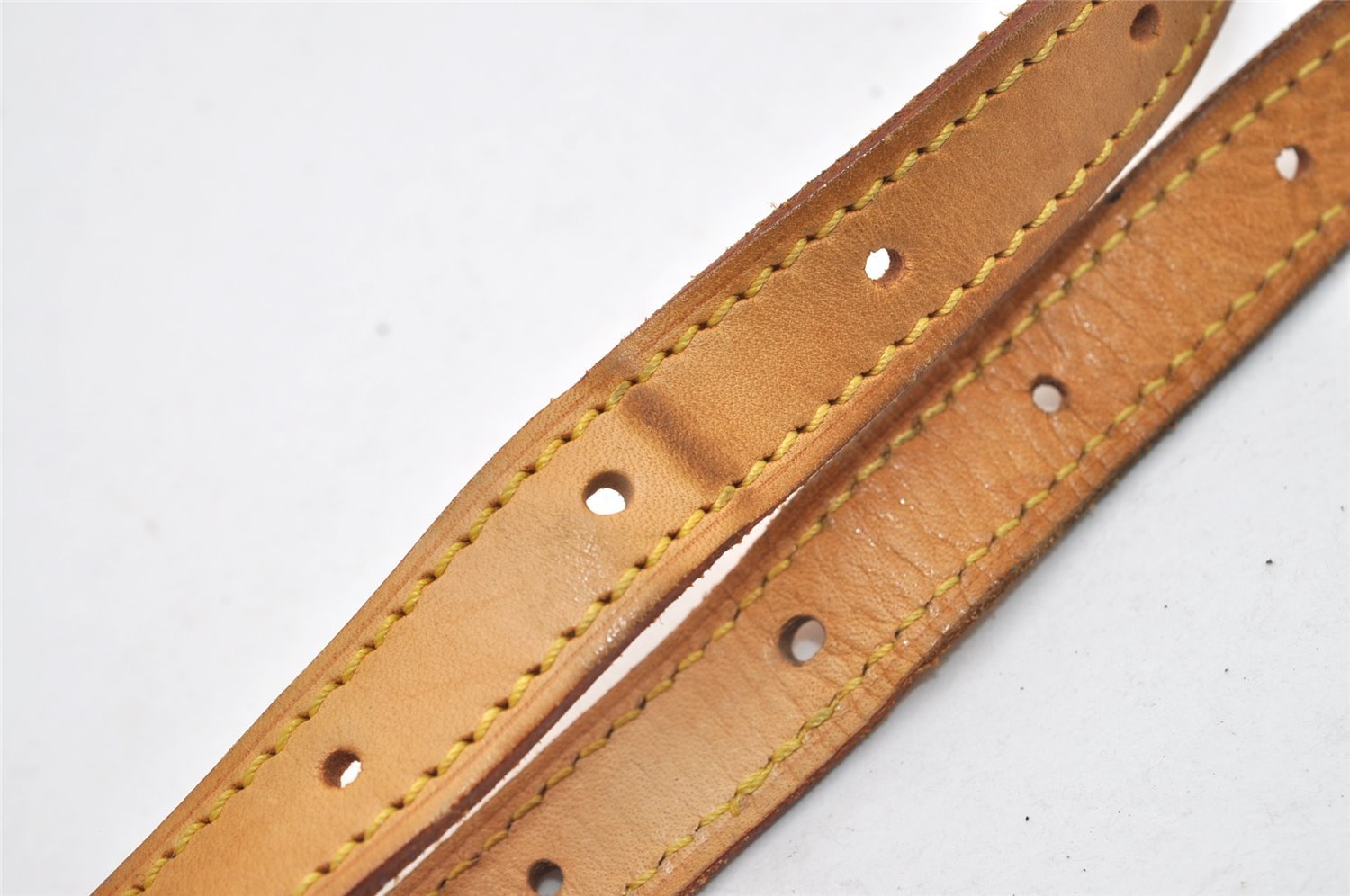 Authentic Louis Vuitton Leather Shoulder Strap For Bucket GM 31.9