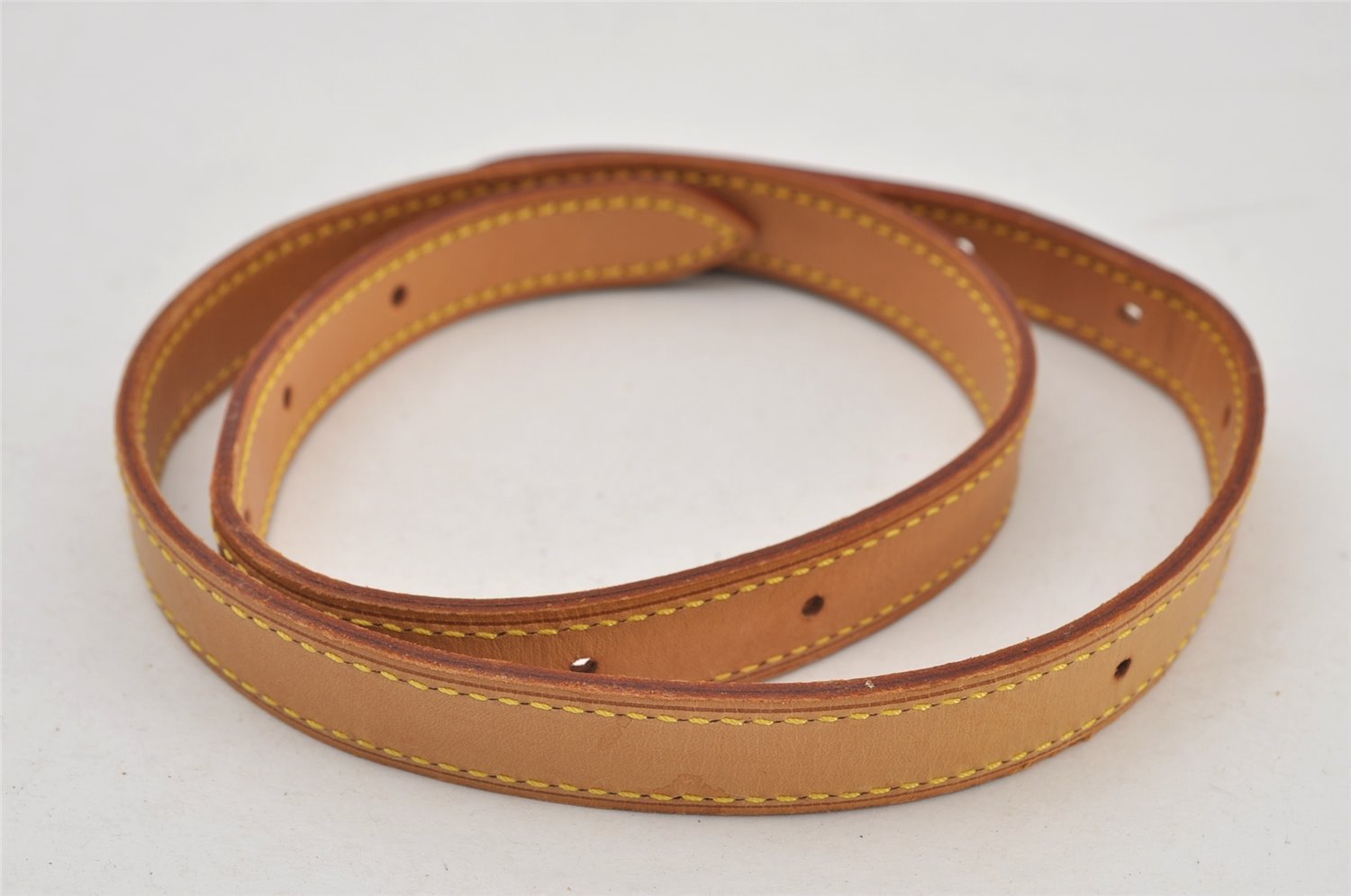 Authentic Louis Vuitton Leather Shoulder Strap For Bucket GM 31.9