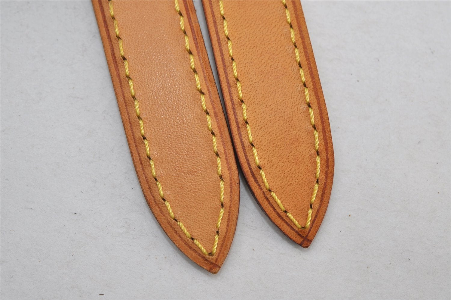 Authentic Louis Vuitton Leather Shoulder Strap For Bucket GM 31.9