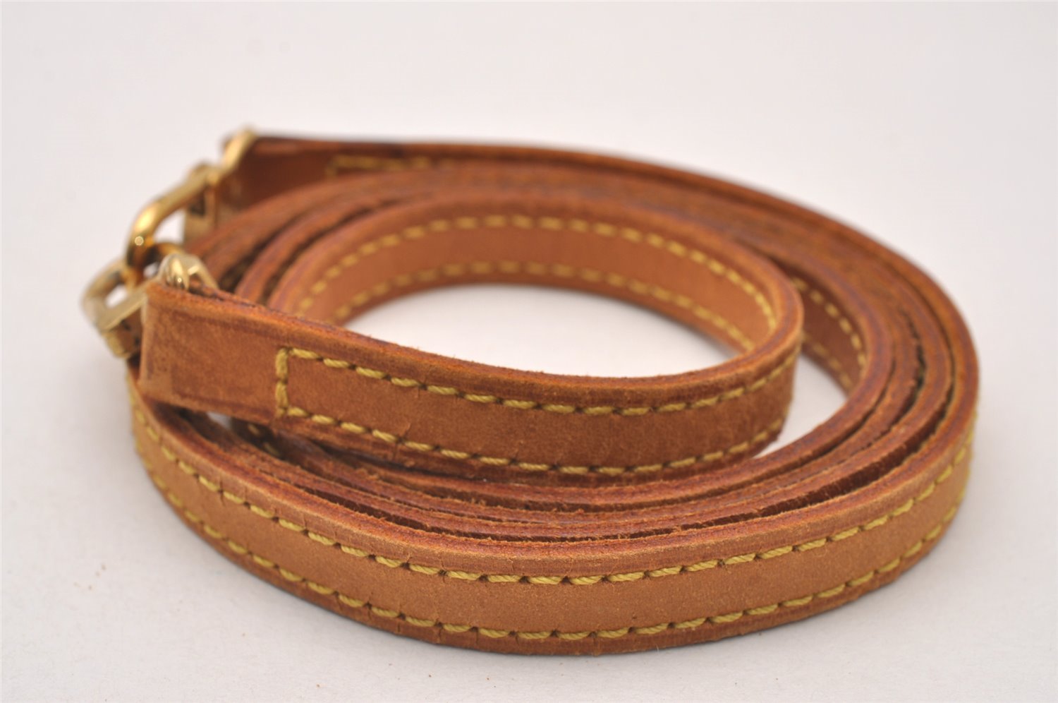 Authentic Louis Vuitton Leather Shoulder Strap Beige 47