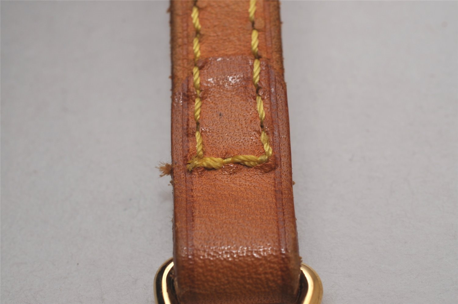 Authentic Louis Vuitton Leather Shoulder Strap Beige 44.7