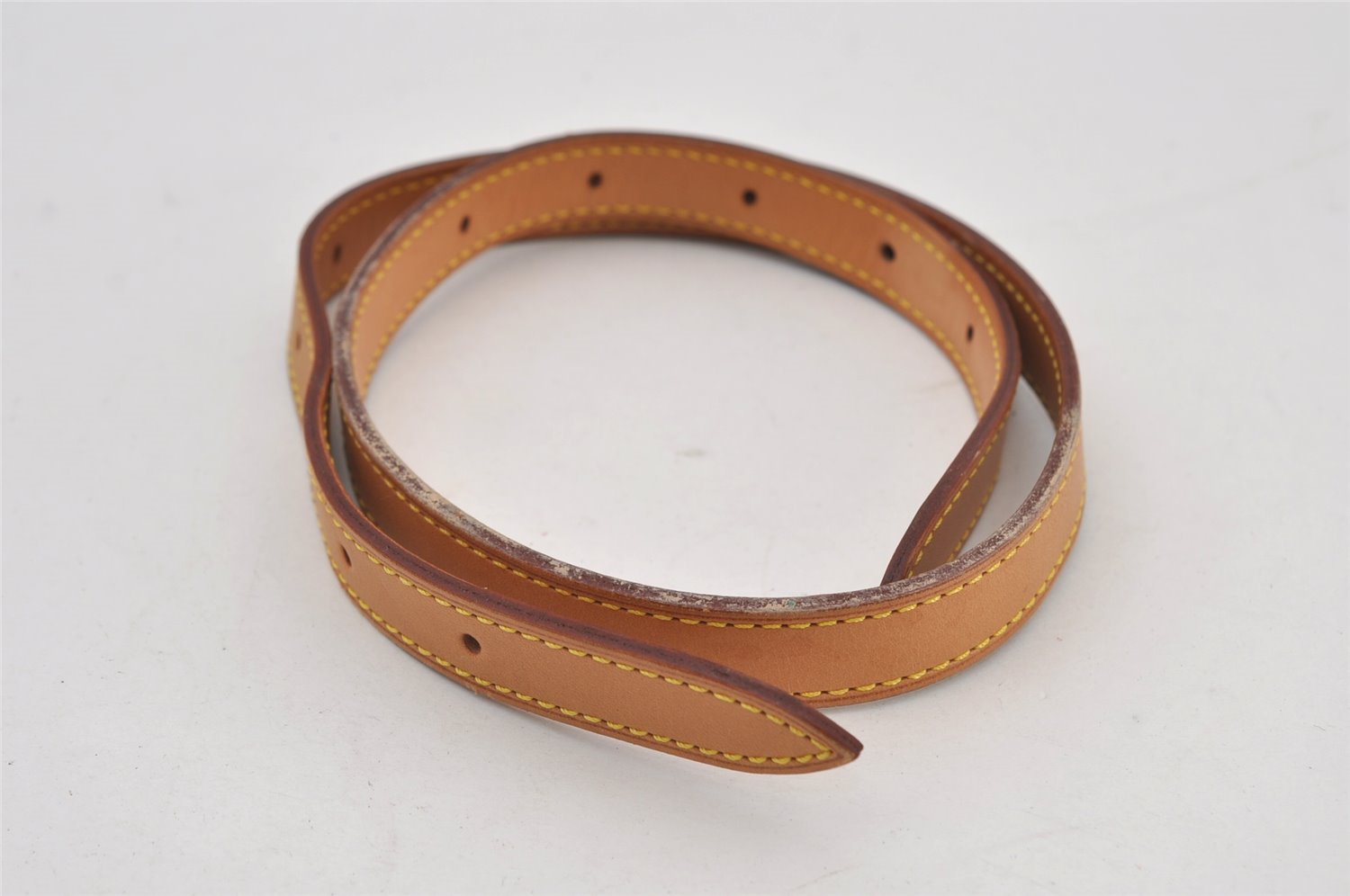 Authentic Louis Vuitton Leather Shoulder Strap For Bucket GM 31.9