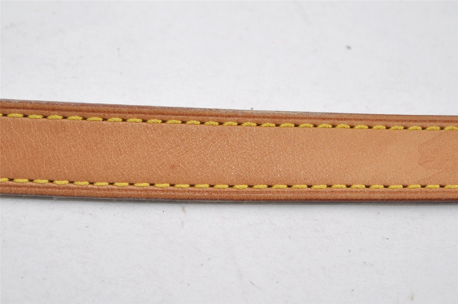 Authentic Louis Vuitton Leather Shoulder Strap For Bucket GM 31.9