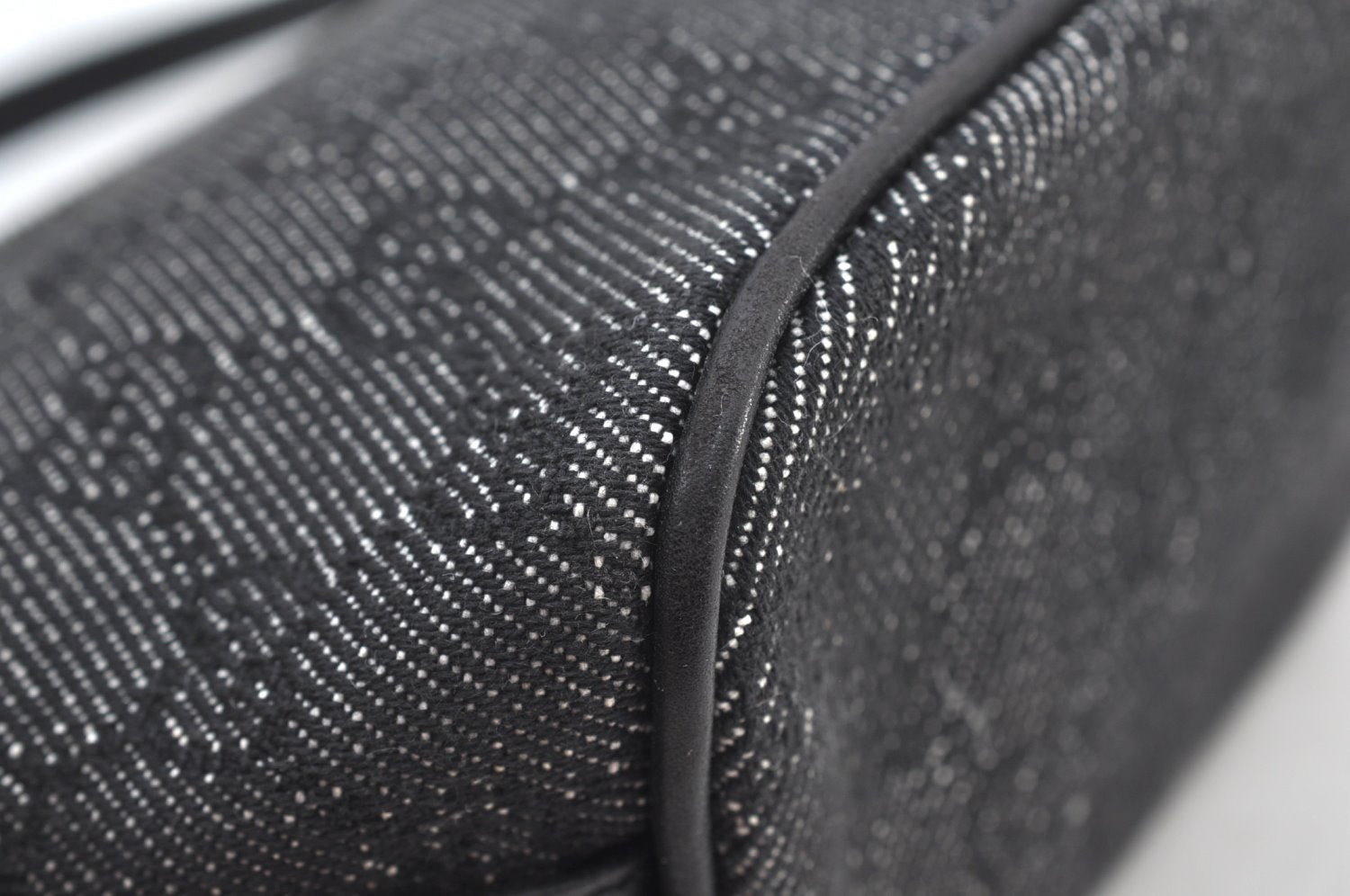 Authentic GUCCI Vintage Hand Bag Pouch Purse GG Canvas Leather 07198 Black 9212H