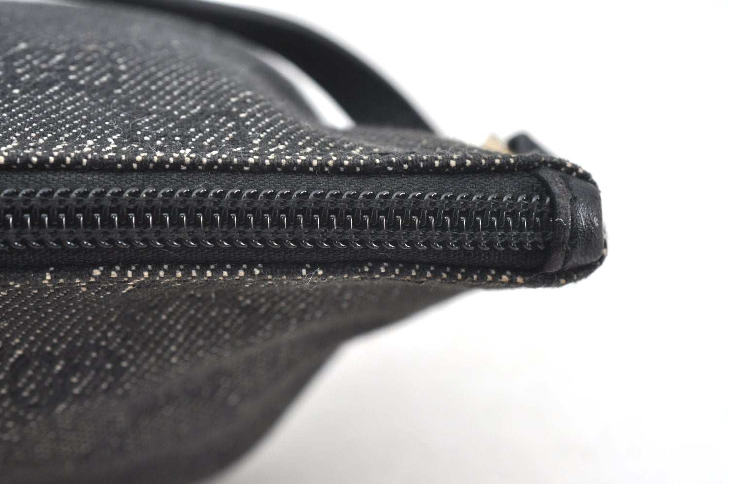 Authentic GUCCI Vintage Hand Bag Pouch Purse GG Canvas Leather 07198 Black 9212H