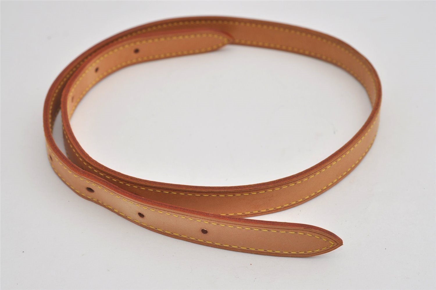 Authentic Louis Vuitton Leather Shoulder Strap For Bucket GM 31.9