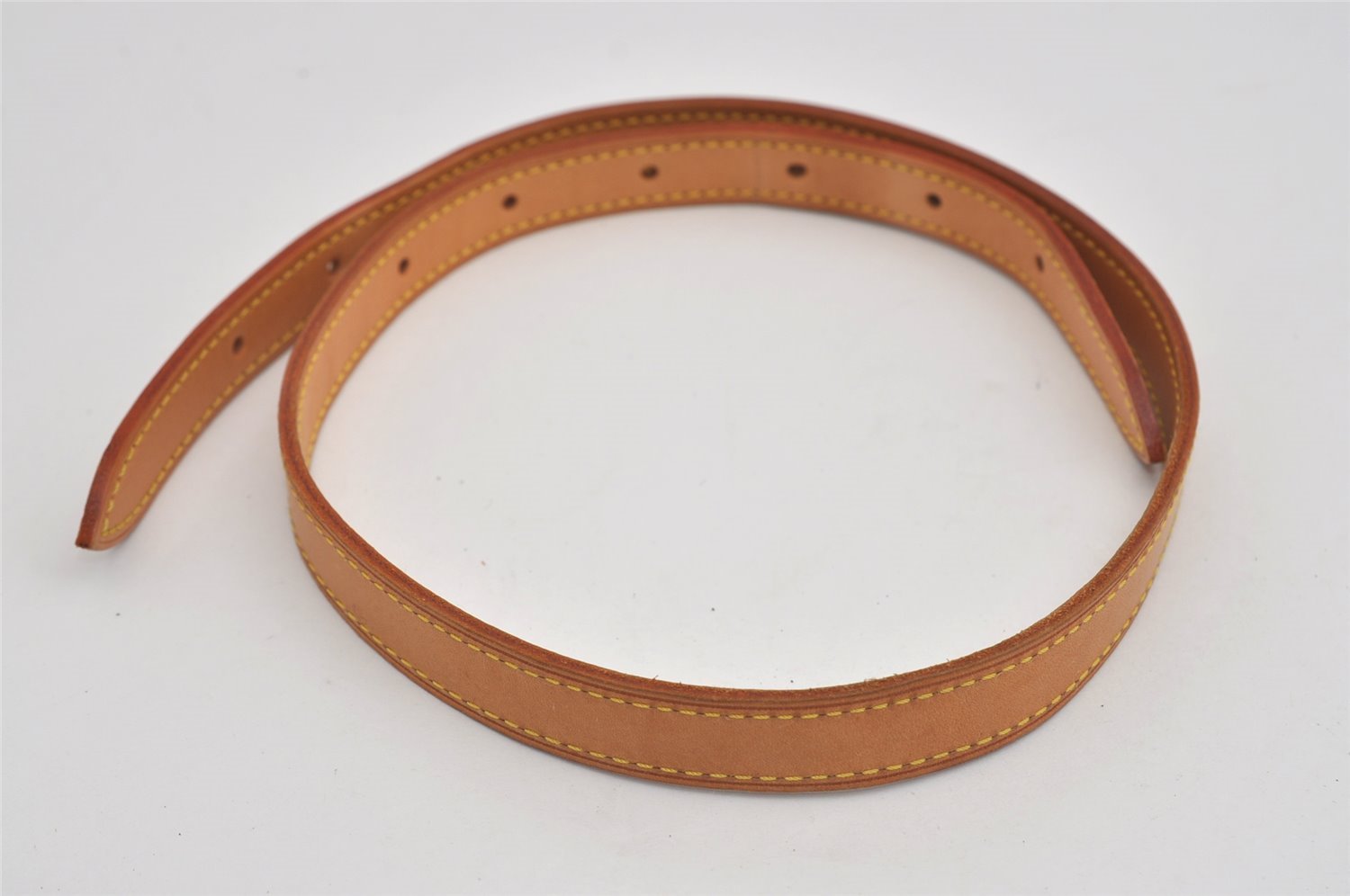 Authentic Louis Vuitton Leather Shoulder Strap For Bucket GM 31.9