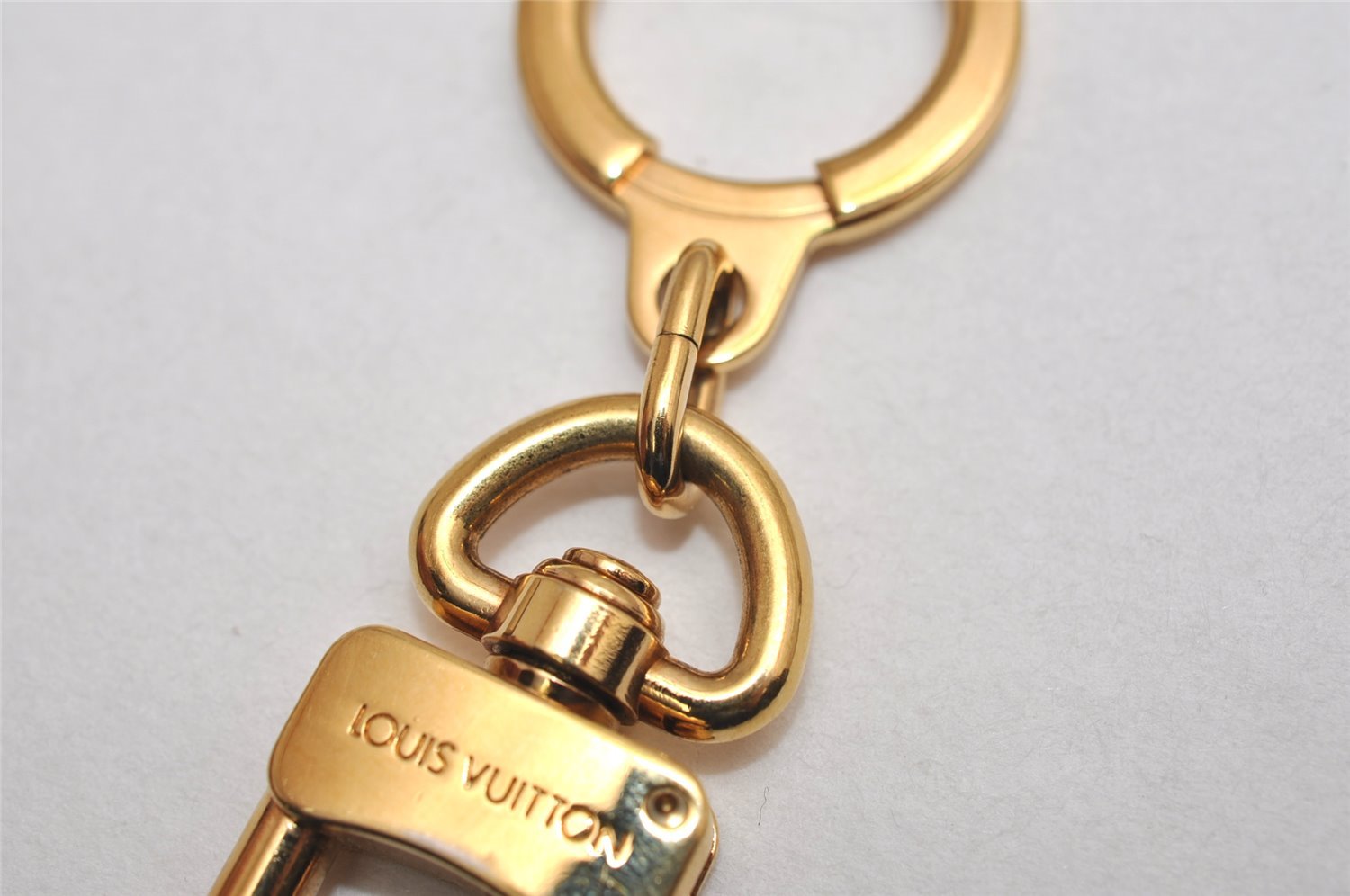 Authentic Louis Vuitton Charm Key Chain Anokre Gold M62698 LV 9212J