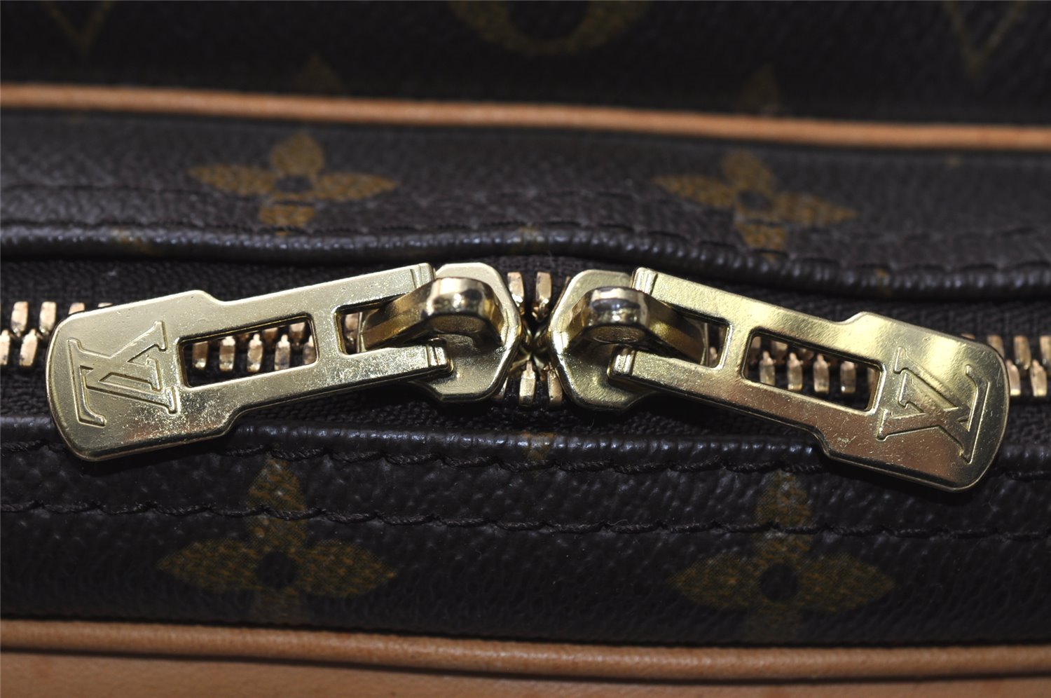 Authentic Louis Vuitton Monogram Alize 24 Heures Boston Hand Bag M41399 LV 9215I