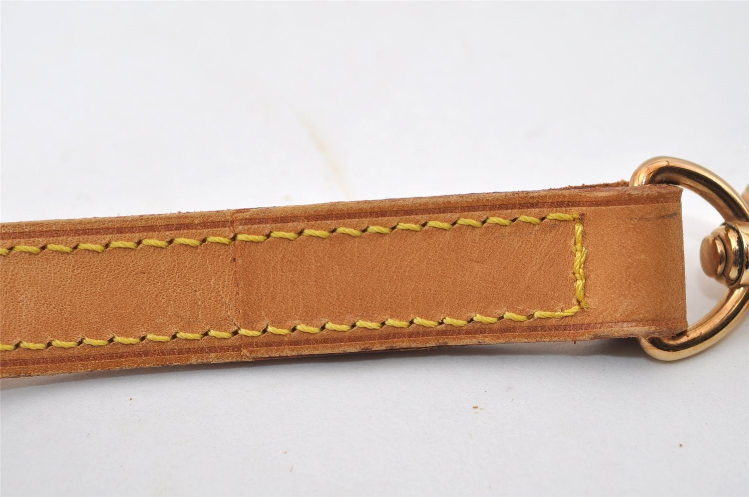 Authentic Louis Vuitton Leather Shoulder Strap Beige 39.2