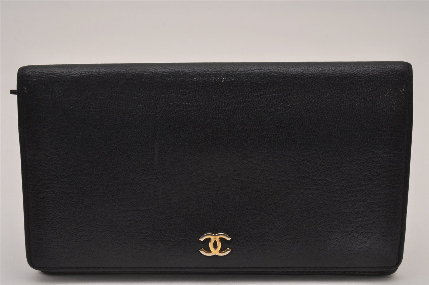 Authentic CHANEL Vintage Calf Skin Long Wallet Purse Black CC Logo 9218I