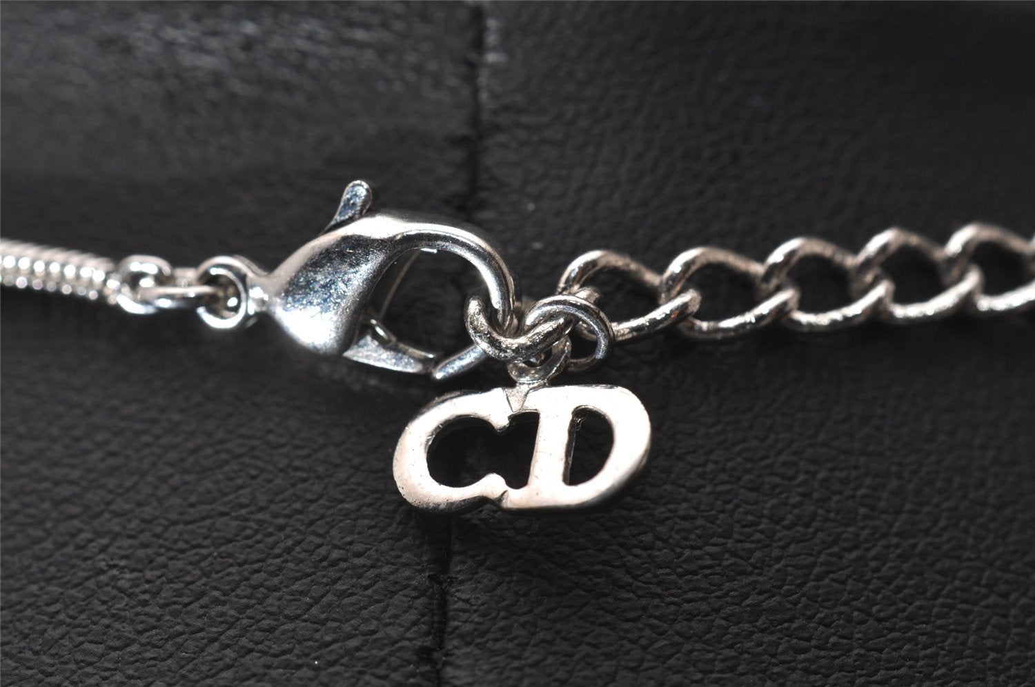 Authentic Christian Dior Silver Tone Chain Pendant Necklace CD 9220I