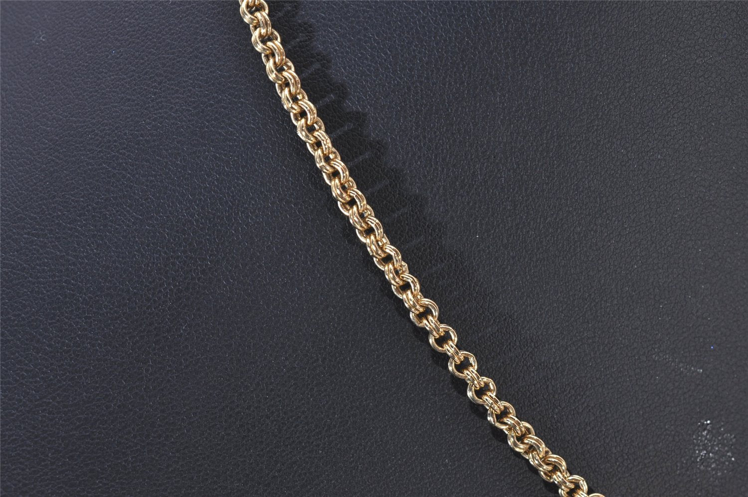 Authentic Christian Dior Gold Tone Rhinestone Chain Pendant Necklace CD 9221I