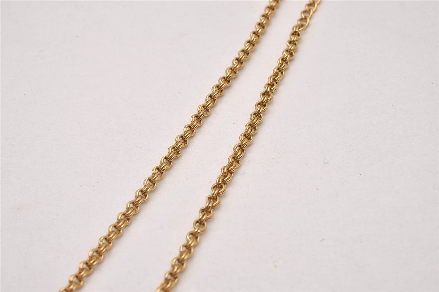 Authentic Christian Dior Gold Tone Rhinestone Chain Pendant Necklace CD 9221I