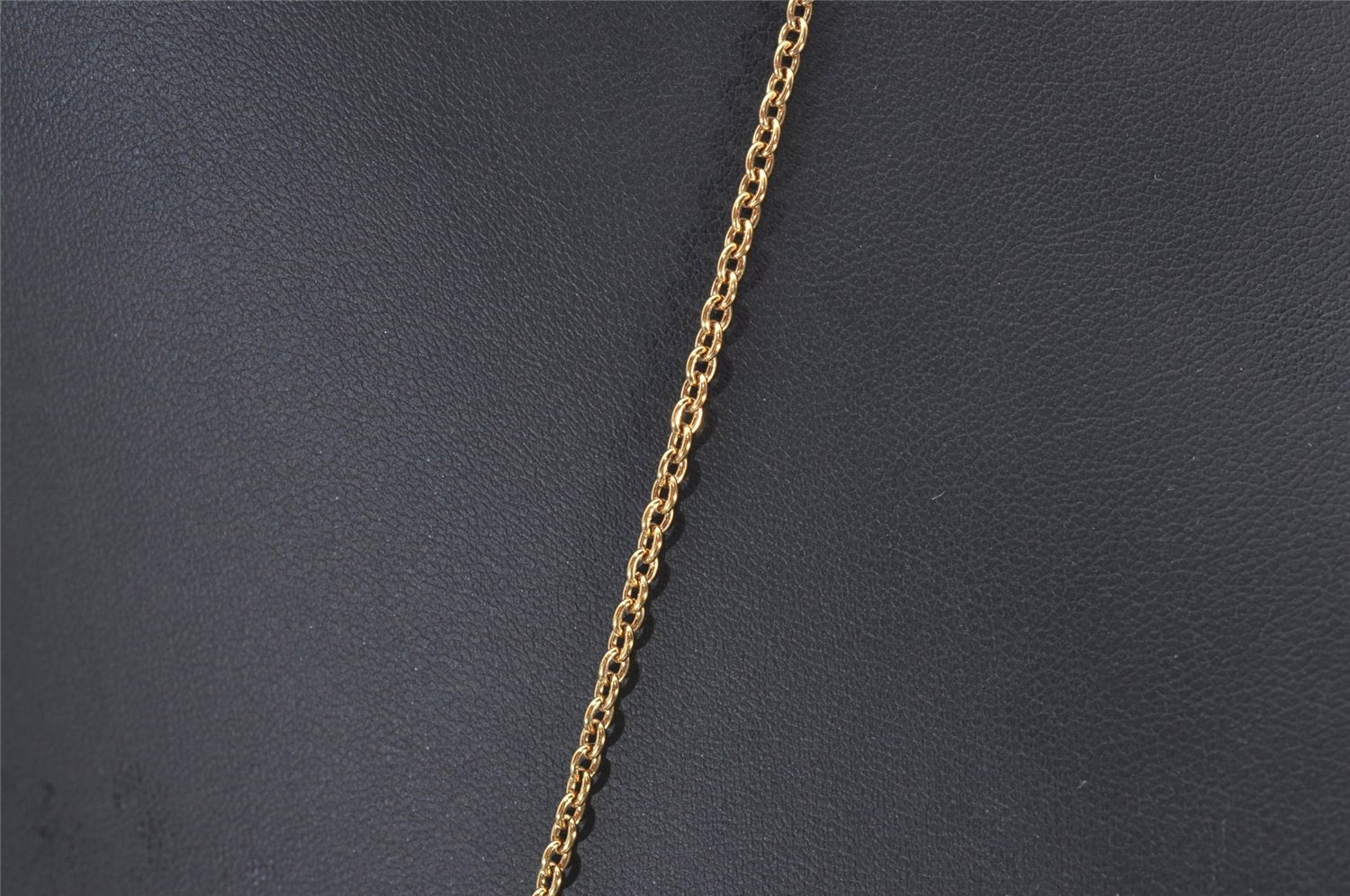 Authentic Christian Dior Gold Tone Chain Pendant Necklace CD 9231I