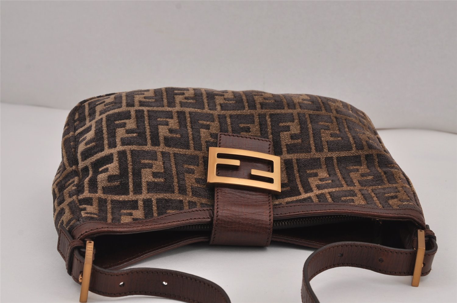 Authentic FENDI Zucca Shoulder Hand Bag Purse Velour Leather Brown 9235J