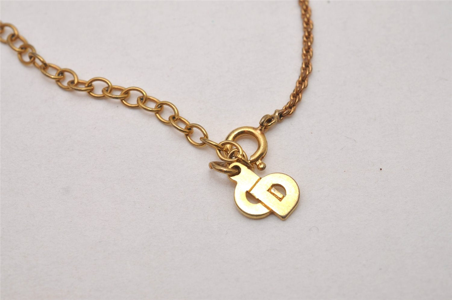 Authentic Christian Dior Gold Tone Chain Pendant Necklace CD 9236I