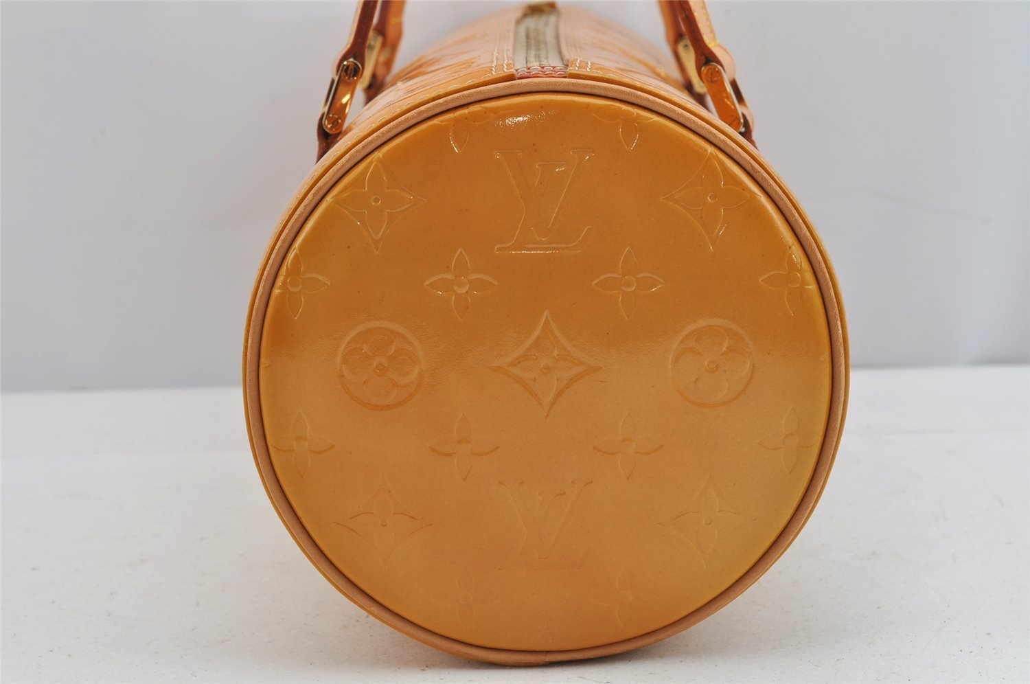 Authentic Louis Vuitton Vernis Bedford Hand Bag Yellow Beige M91006 LV 9236J