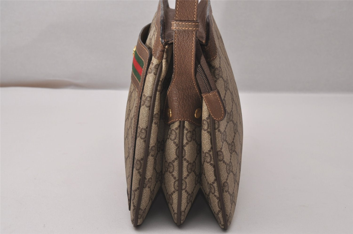 Authentic GUCCI Web Sherry Line Shoulder Bag GG PVC Leather Brown Junk 9241I