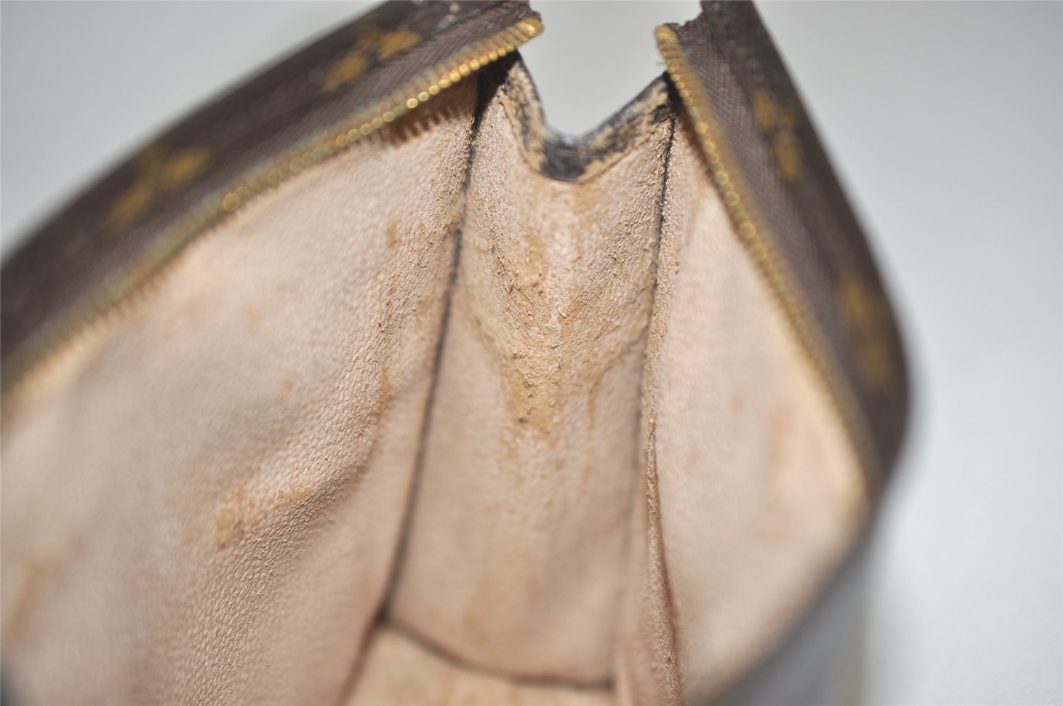 Auth Louis Vuitton Monogram Poche Toilette 19 M47544 Cosmetics Pouch Junk 9241J